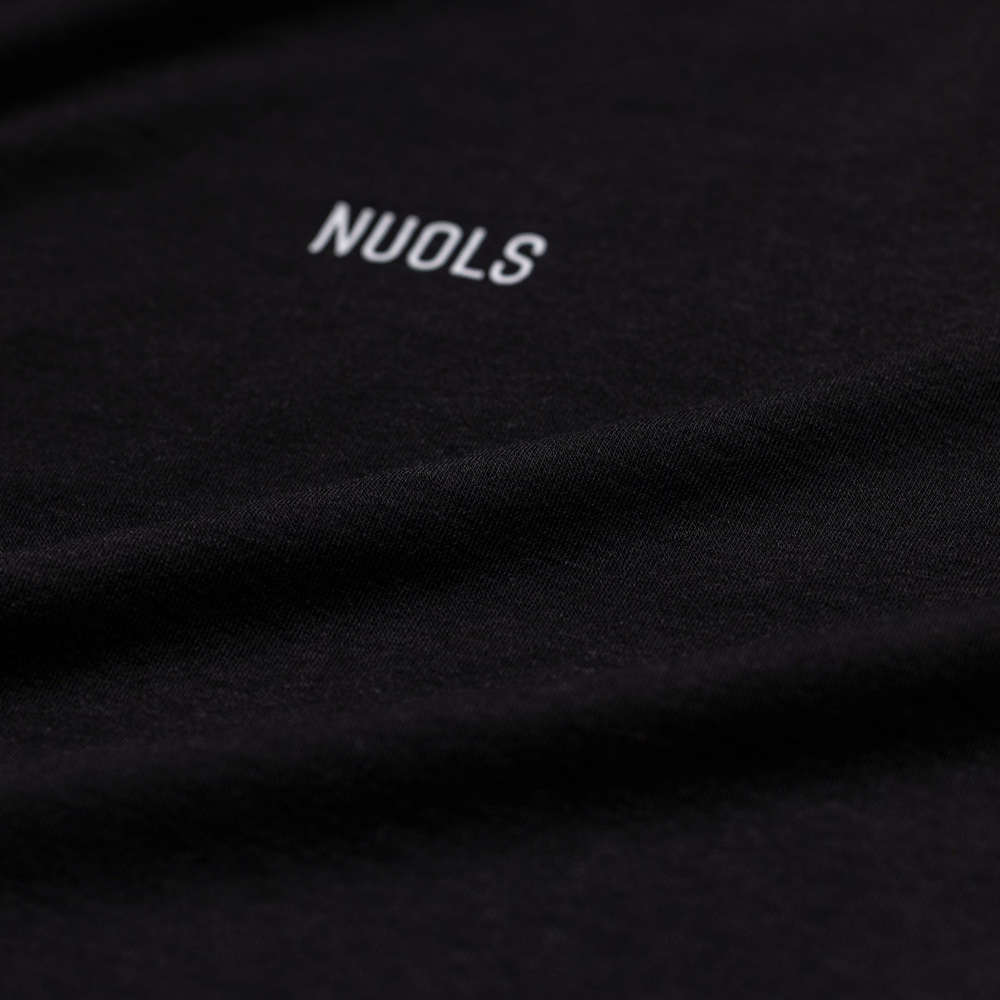 NUOLS CONDITIONING WEAR SLEEP ブラック 生地とロゴのディテール
